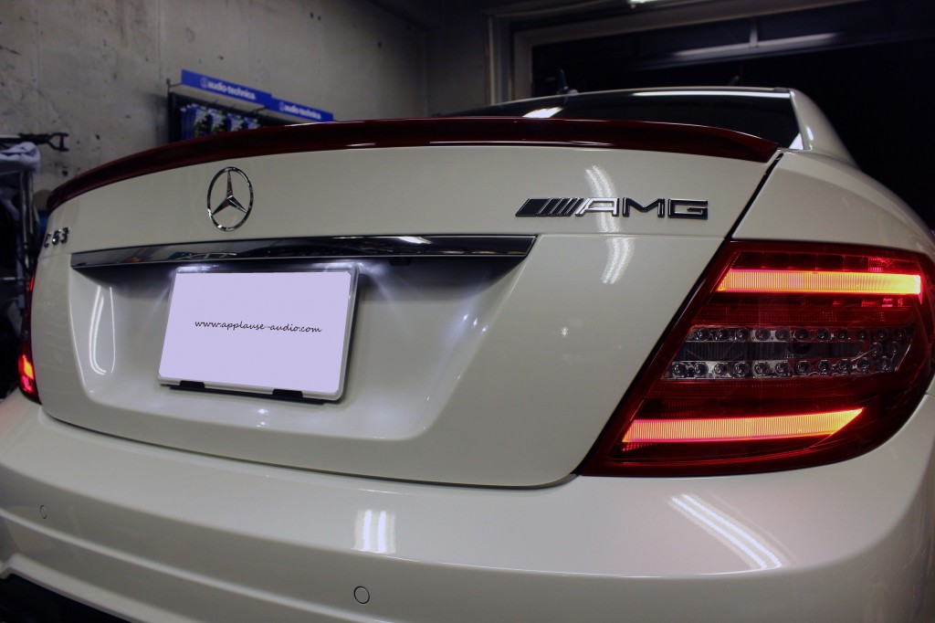 Mercedes-Benz C63 AMG セキュリティ外し